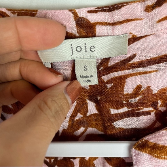 Joie Narumi Floral Sleeveless Split Neck Blouse in Fleur Disle Pink Stripe Small - Picture 3 of 5